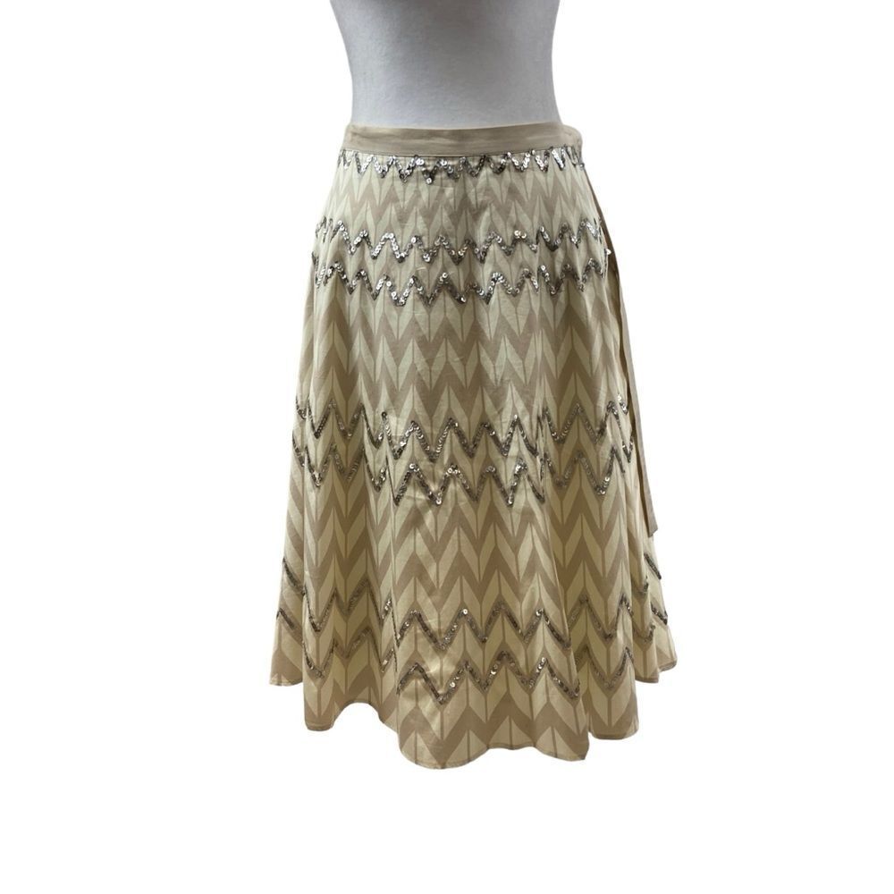 BCBG Maxazria Chevron Print Side Button Midi Skirt Size Small